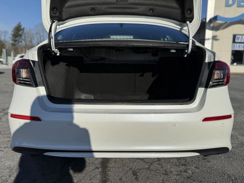 Certified 2023 Honda Civic Touring image 10