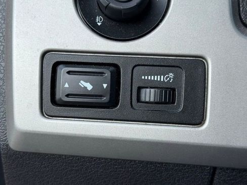 Used 2009 Ford F150 Lariat image 24