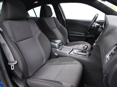 Used 2022 Dodge Charger SXT image 23