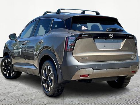 New 2026 Nissan Kicks SV AWD/4WD image 4