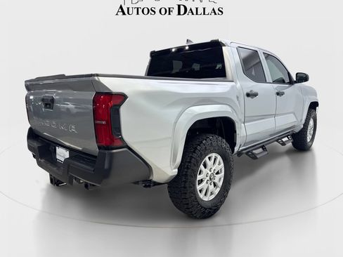 Used 2025 Toyota Tacoma SR AWD/4WD image 6