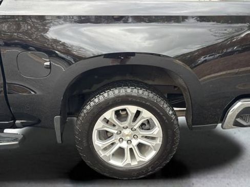 Used 2023 Chevrolet Silverado 1500 LTZ w/ LTZ Premium Package image 35