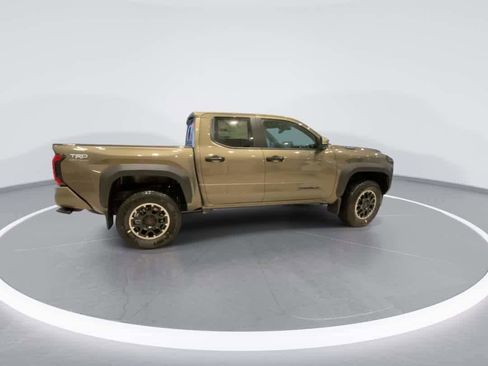 New 2026 Toyota Tacoma TRD Off-Road image 9