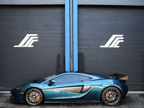 Used 2017 McLaren 570S Coupe image 2