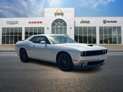 Used 2022 Dodge Challenger R/T w/ Blacktop Package