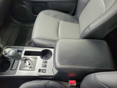 Used 2023 Toyota 4Runner SR5 Premium w/ Moonroof Package AWD/4WD image 20
