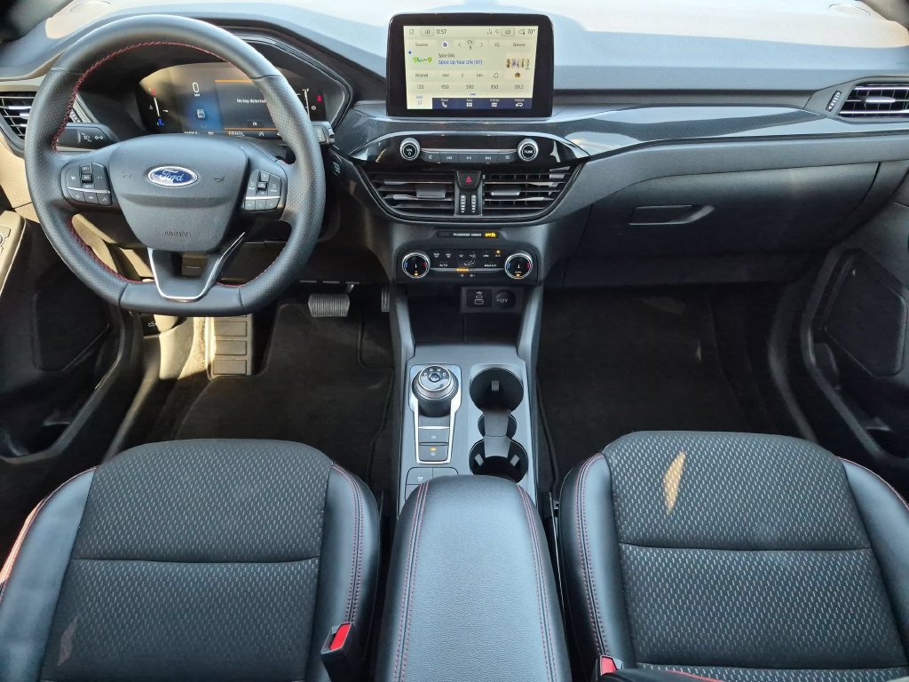 Used 2025 Ford Escape ST-Line AWD/4WD image 26