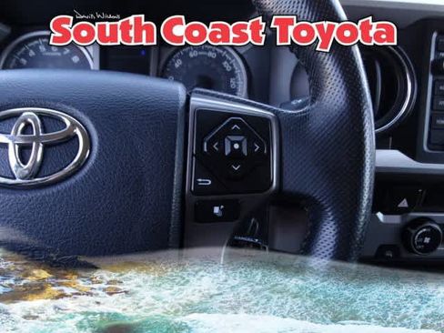 Used 2016 Toyota Tacoma SR5 image 34