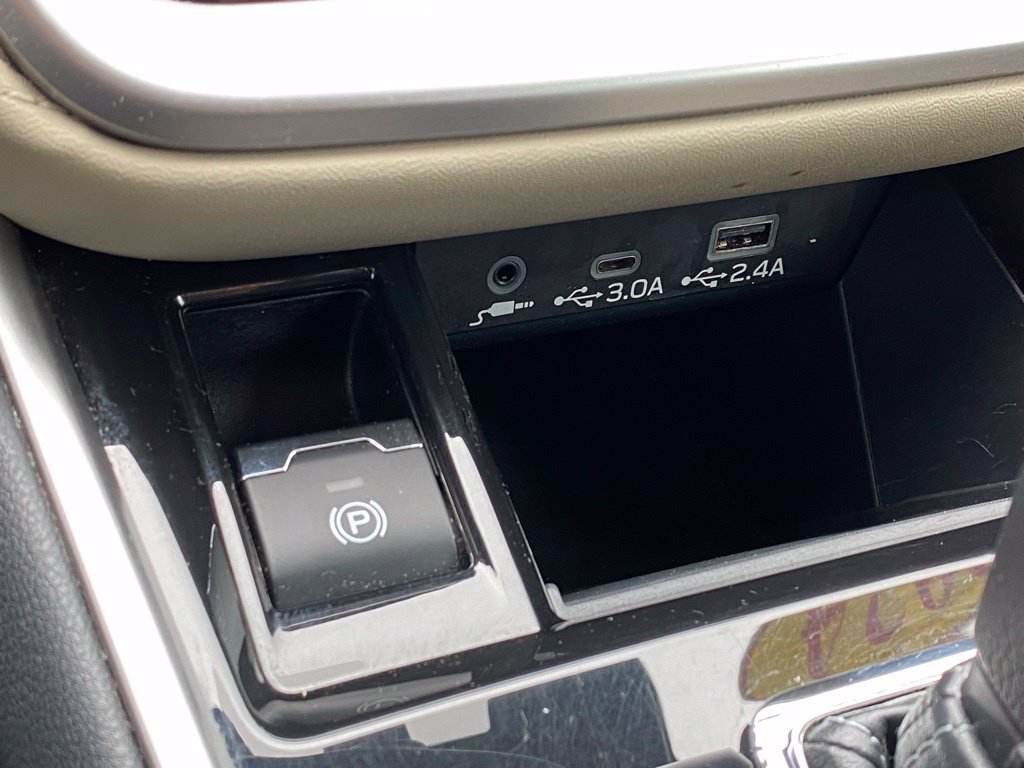 Used 2024 Subaru Outback Limited AWD/4WD image 21