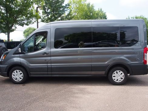 Certified 2025 Ford Transit 350 XLT RWD image 4
