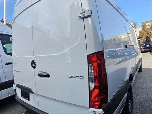 New 2025 Mercedes-Benz Sprinter 2500 image 5