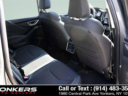 Used 2021 Subaru Forester Premium image 38