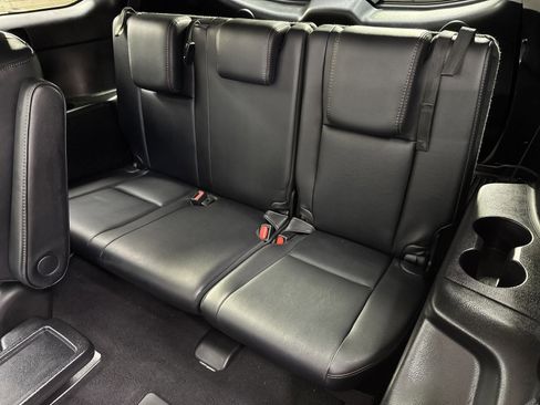Used 2018 Toyota Highlander Limited Platinum image 30