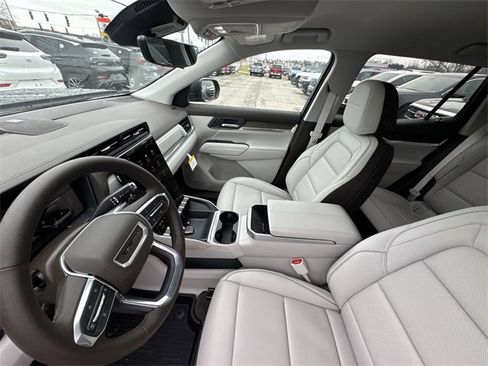 New 2026 GMC Terrain Denali w/ LPO, Floor Liner Package image 17