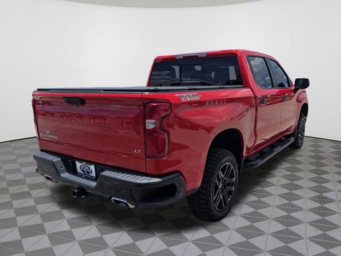 Used 2024 Chevrolet Silverado 1500 LT Trail Boss w/ LT Trail Boss Premium Package AWD/4WD image 9