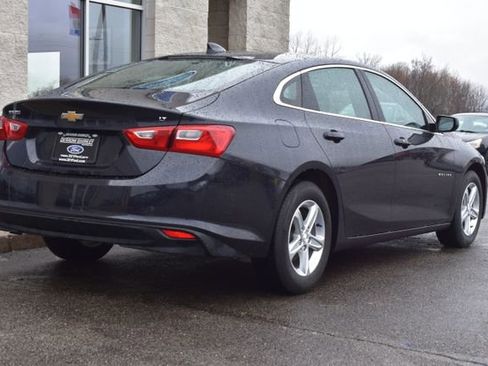 Used 2023 Chevrolet Malibu LT image 16
