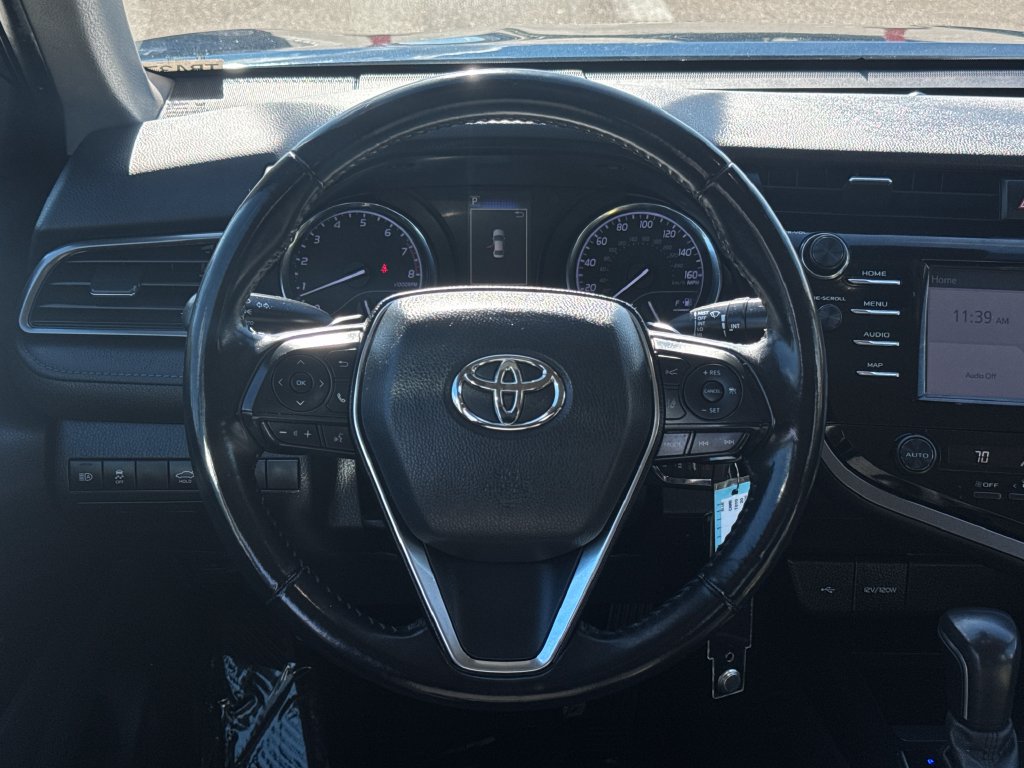 Used 2020 Toyota Camry SE FWD image 12