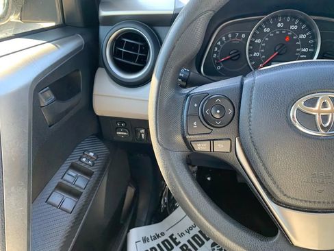 Used 2014 Toyota RAV4 LE FWD image 15