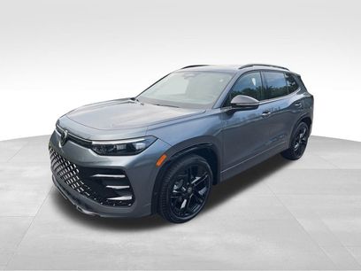 New 2025 Volkswagen Tiguan SE R-Line