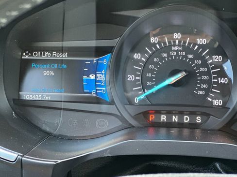Used 2017 Ford Edge Titanium w/ Equipment Group 301A FWD image 27