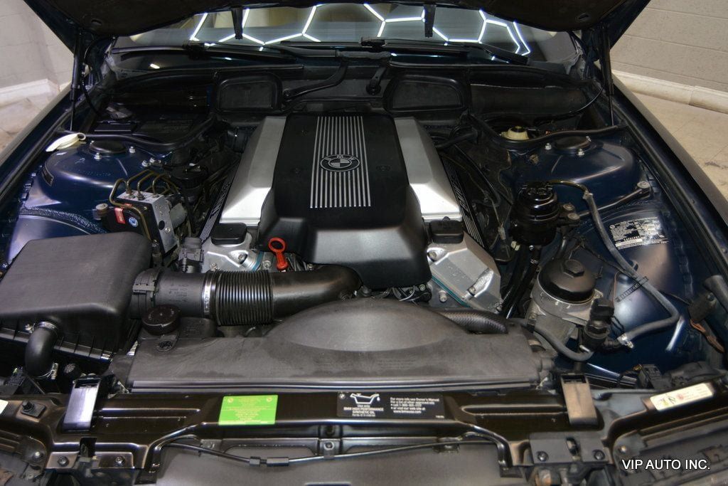 Used 2000 BMW 740iL RWD image 31