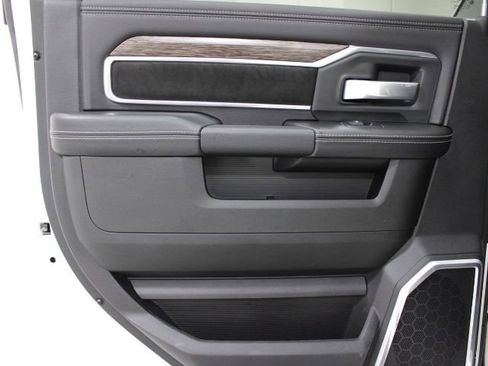 Used 2020 RAM 2500 Laramie image 18
