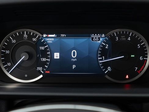 Used 2023 Land Rover Discovery S R-Dynamic image 26