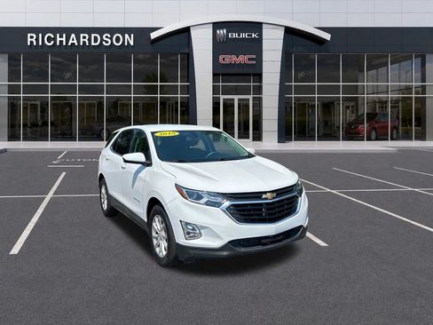 Used 2018 Chevrolet Equinox LT FWD image 8