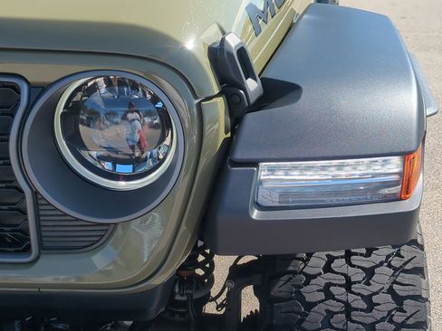 New 2026 Jeep Wrangler Unlimited Rubicon 392 w/ Quick Order Package 27X Moab AWD/4WD image 10
