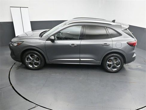 Used 2023 Ford Escape ST-Line w/ Tech Pack #1 image 19