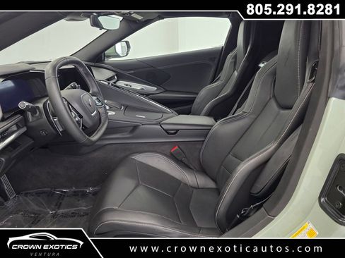 Used 2024 Chevrolet Corvette Stingray Coupe w/ Z51 Performance Package RWD image 22
