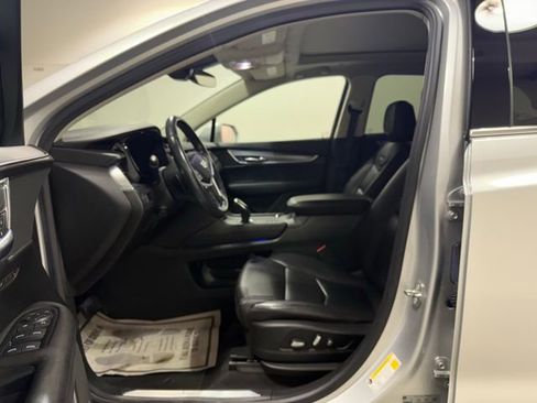 Used 2018 Cadillac XT5 Premium Luxury image 12