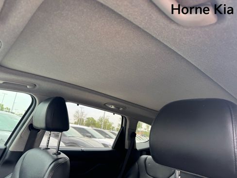 Used 2019 Hyundai Santa Fe FWD w/ Cargo Package image 25