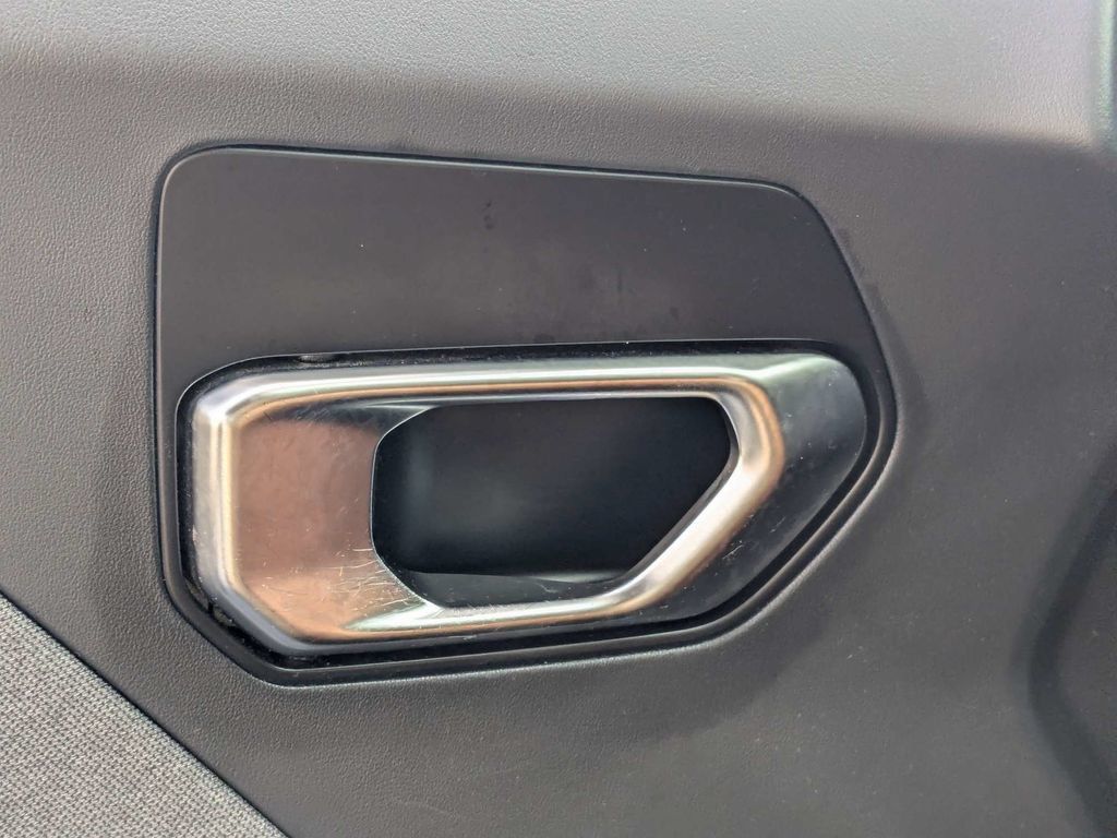 Used 2025 Kia K4 EX FWD image 27