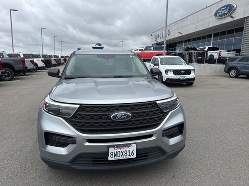 Used 2021 Ford Explorer 2WD image 2