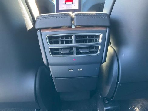 Used 2017 Tesla Model X 75D image 39