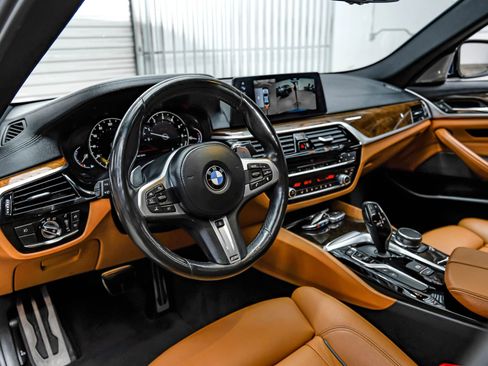 Used 2017 BMW 540i xDrive AWD/4WD image 3