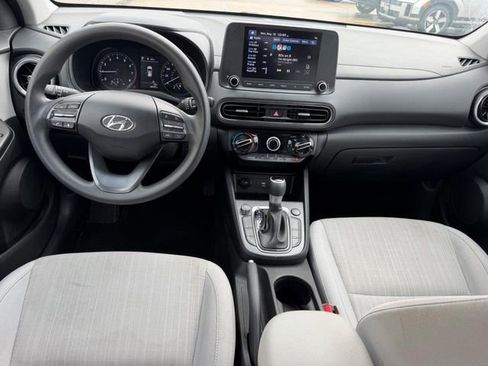 Used 2023 Hyundai Kona SEL AWD/4WD image 8