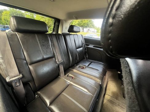 Used 2007 GMC Yukon XL Denali AWD/4WD image 11