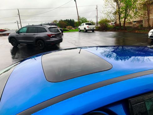 Used 2018 Ford Focus SEL w/ Winter Package FWD image 16