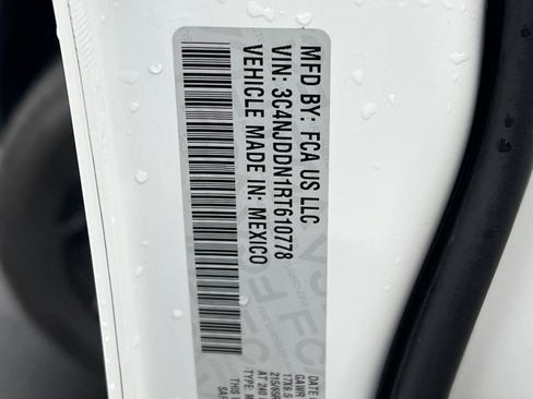 Used 2024 Jeep Compass Trailhawk image 55