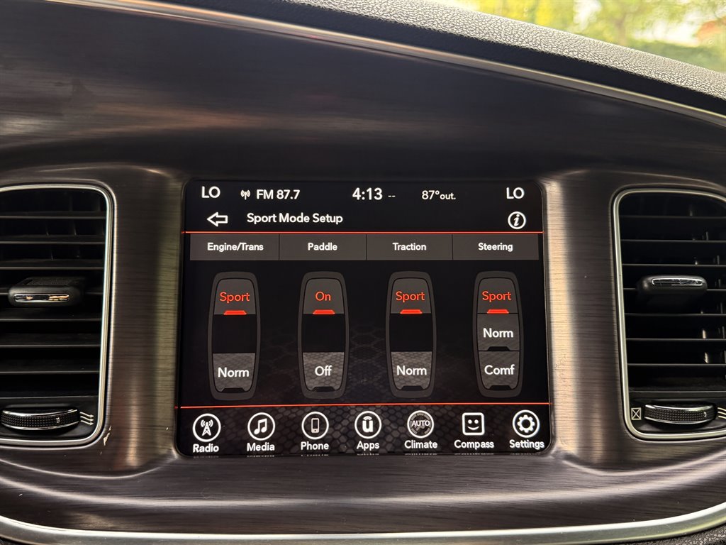 Used 2017 Dodge Charger R/T Scat Pack RWD image 18