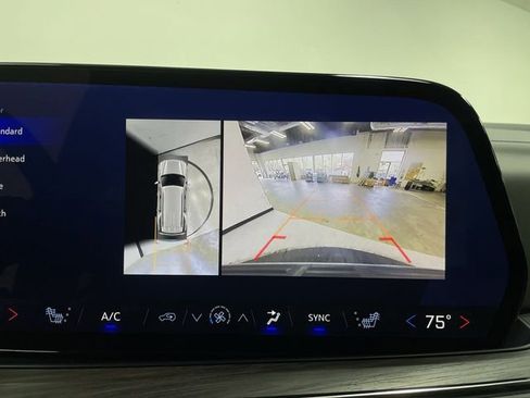 Used 2025 Chevrolet Tahoe LT image 17