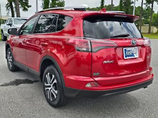 Used 2016 Toyota RAV4 LE FWD video 3