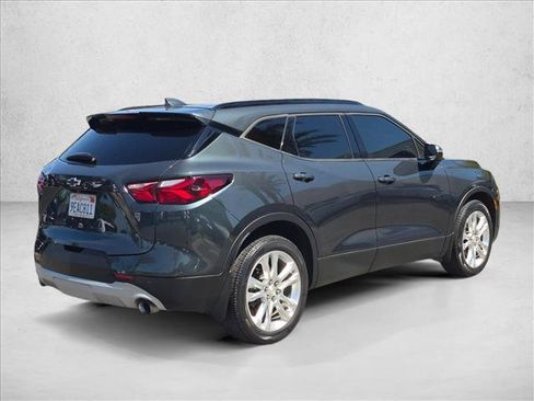 Used 2019 Chevrolet Blazer LT w/ Sun and Wheels Package FWD image 5