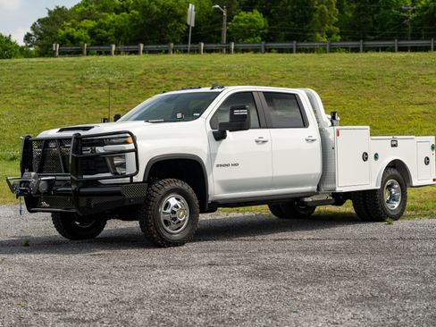 New 2026 Chevrolet Silverado 3500 LT w/ Convenience Package AWD/4WD image 5
