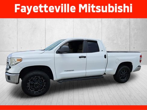 Used 2014 Toyota Tundra SR5 w/ SR5 Upgrade Package RWD image 3