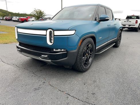 Used 2024 Rivian R1T Adventure image 1
