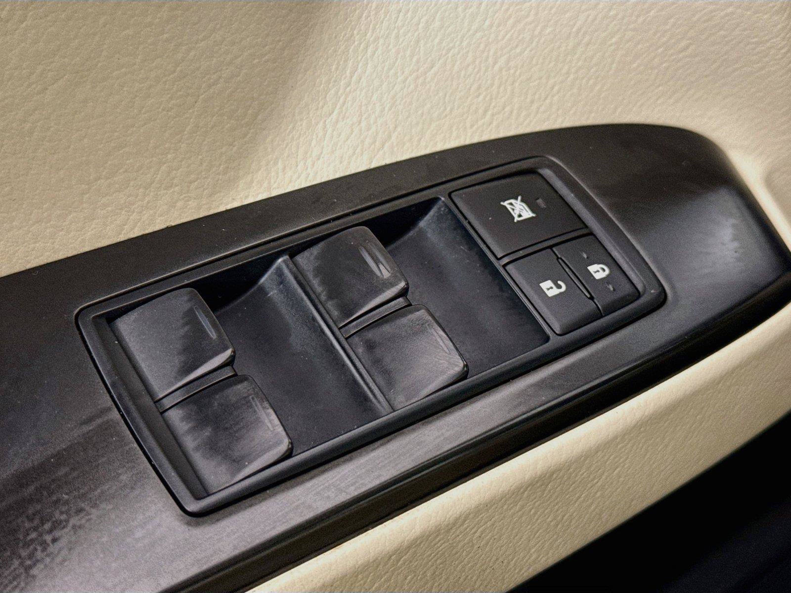 Used 2022 Lexus GX 460 Luxury w/ Sport Design Package AWD/4WD image 34