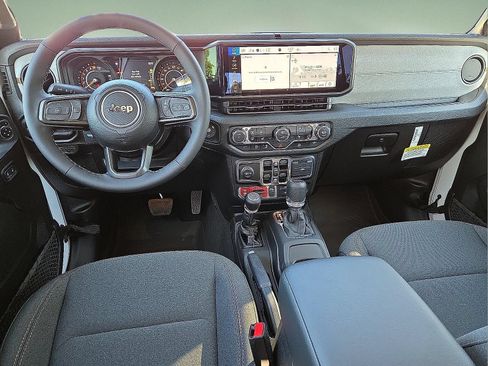 Used 2025 Jeep Gladiator Sport AWD/4WD image 12